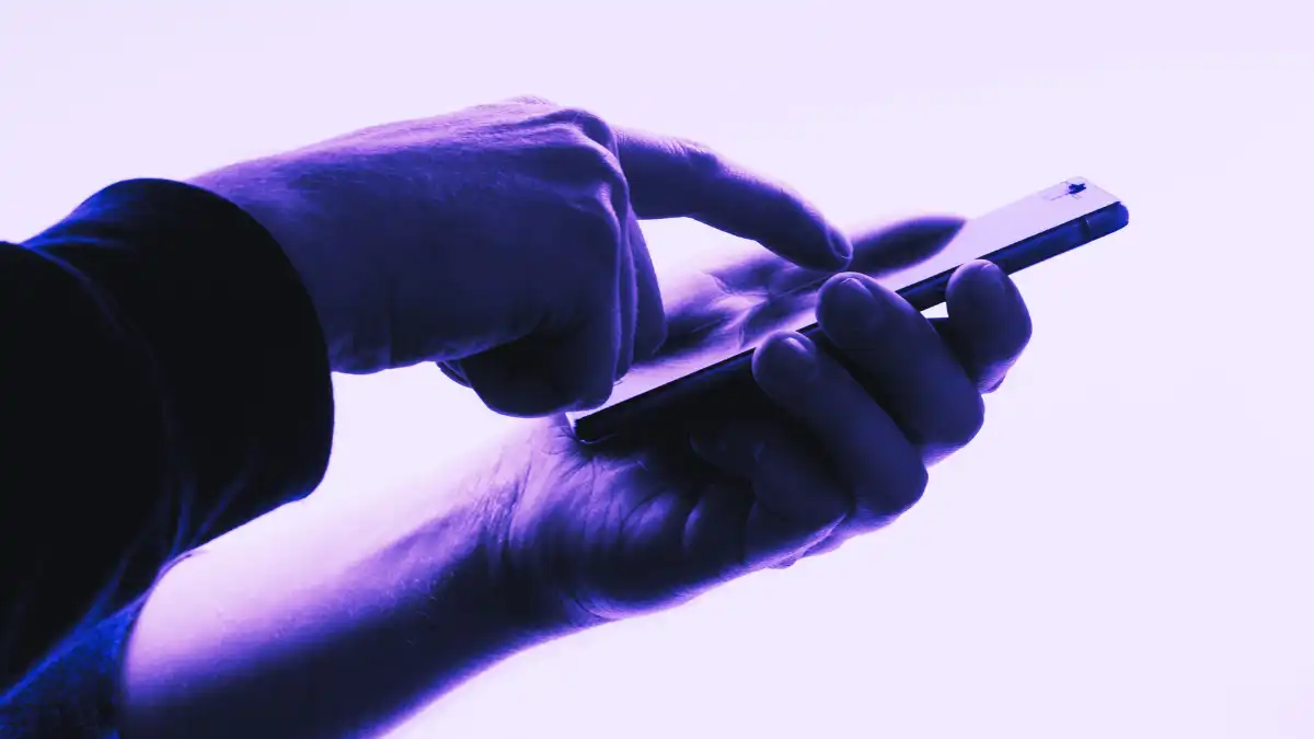 You Connect to Free WiFi Once It Remembers You For Lifetime